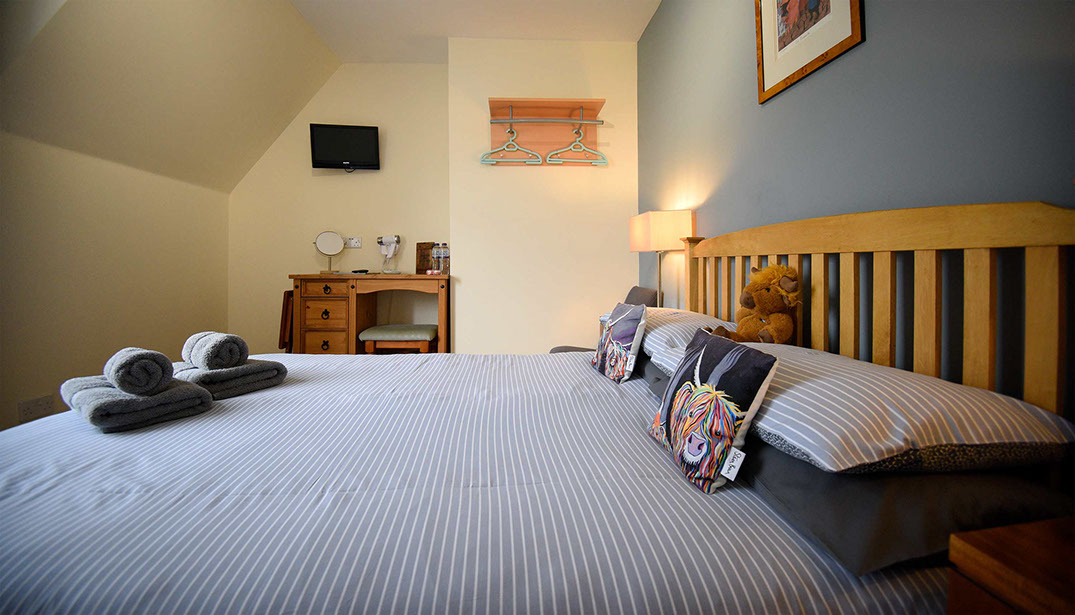 King Size Double rooms with Freeview tv at our Portree Bed and Breakfast