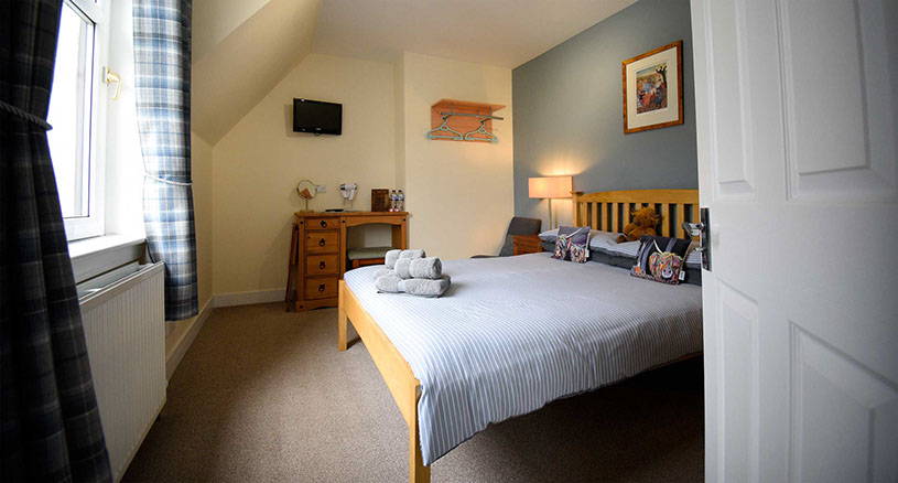 King Size Double beds with Freeview TV and WIFI